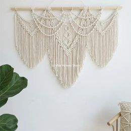 Tapestries Large Macrame Wall Hanging Tapestry with Wooden Stick Hand-Woven Bohemia Tassel Curtain Tapestry Wedding Backgrou Boho Decor 231124