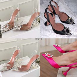 Scarpe designer Amina Muaddi Designer Sandals Suad Crystal Rhinestone Fibbia di fibbia abbellita Slingbacks Pompe da 10 cm Sandalo a tacco da donna alto tacco da donna