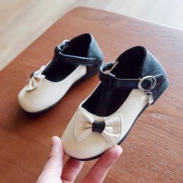 Flat Shoes Girls T Strap Leather Buckle Mary Janes For Kids Butterfly Knot Princess Hit Colour Single Child Toddler