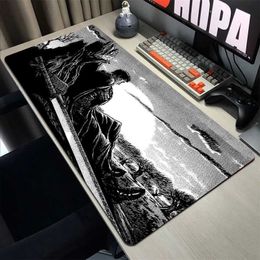 Mouse Pads Wrist Rests Berserk mousepad anime tapete de rato xxl almofadas de teclado grande porttil tapetes de jogo velocidade antiderrapante mesa mous J230422