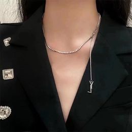 Klassische Designerin neuer Männer und Frauen Anhänger Halskette Modedesigner Design Edelstahl Strass Halsketten hochwertige Accessoires