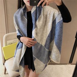 Women Cashmere Winter Scarf Autumn Print Foulard Satin Square Head Scarves Women Luxury Designer Shawls