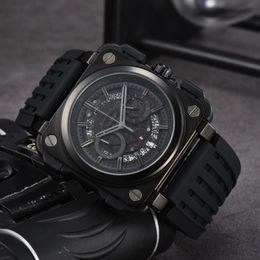 Men luxury designer Automatic mechanical watch calendar Mens auto 5 hands Watches wristwatch I 39