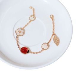 Van-Clef & Arpes Bracelet Designer Women Original Quality Four Leaf Grass Seven Ladybug Five Flower Bracelet Female 18K Gold Double Sided Natural White Fritillaria