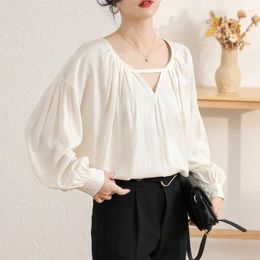 Women's Blouses Causal Loose With French Style Simple Yet Chic Solid Colour Ladies' Shirt For Any Occasion