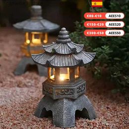 Lawn Lamps Garden Solar LED Pagoda Lantern Statue Light Outdoor Japanese Resin Landscap Decorative Lamp Ornament for Balcony Garden Q231125