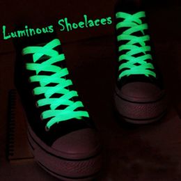 Shoe Parts Accessories 1 Pair 60cm Flat Reflective Runner Laces Safety Luminous Glowing Shoelaces Unisex for Sport Basketball Canvas Shoes 231124