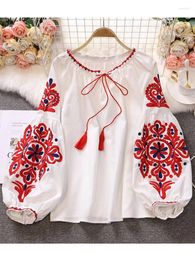 Women's Blouses Fitshinling Embroidery Lantern Sleeve & Shirts Women Vintage Top Cotton Floral Blusas Mujer Fashion Good Quality Blouse