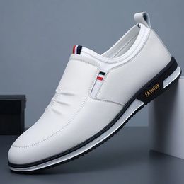 Dress Shoes Spring Autumn soft bottom men casual shoes black white leather shoes fashion loafers Business Formal Single Shoes Sneakers 231124