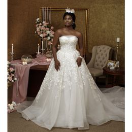 Sexy Women Wedding Dress White Lace Strapless Floral Sleeveless A-line Bridal Gowns Vestido De Novia Custom Made