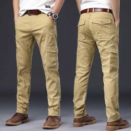 Pantaloni da uomo 2023 Nuovi pantaloni cargo da uomo Pantaloni larghi tattici militari Pantaloni multitasche casual Pantalon Homme Tuta militare in cotone maschile zln231125