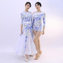 Stage Wear 2023 2111 Female Latin Dance Dress Women Yarn Puffy Half Sleeve Design Suit Belly Ballroom Performamnce