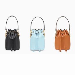 Women's Embossing Drawstring Mini bucket bags Luxury Designer Mens weekend Crossbody smooth leather gym tote handbag fashion two shoulder straps clutch shopper Ba