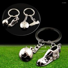 Keychains 1pcs Zinc Alloy 3D Football Shoes Keychain Fans Souvenirs Memorial Gifts For Good Friends