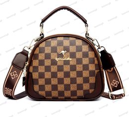 Designer bag for women, fashionable old flower, single shoulder, zipper letter bag chessboard shell bag, crossbody handbag