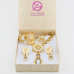 Wedding Jewellery Sets Dubai Gold Plated Jewellery Set with Gift Box Ladies Fashion Copper Necklace Bracelet Earrings Ring Jewellery for Women Holiday Gift 230425