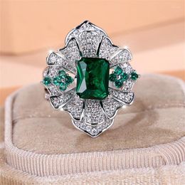 Wedding Rings Luxury Vintage Big Flower For Women Silver Color Antique Green Stone Square Bands Index Finger Cocktail Ring Gifts