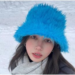 Berets INS Wool Plush Bucket Hats Women Winter Korean Warm Faux Fur Fisherman Solid Colour Long Fluff Pot Cap Autumn Street Outdoor