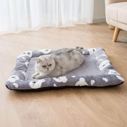 Cat Beds Soft Flannel Pet Mat Bed Winter Thicken Warm Comfortable Pad Puppy Sleeping Cushion Small Medium Large Dogs