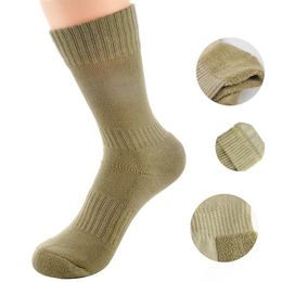 Sports Socks Military Socks Men Army Train Socks Moisture Wicking Mid Calf Thermal Work Boot Sports Hiking Trekking Socks 5 Pairs/Pack 231124