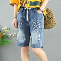 Women's Jeans Womens Vintage Denim Shorts Floral Embroidery Summer Capri Ladies Ripped Mujer Calca Feminina