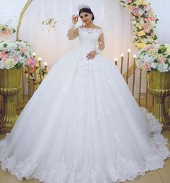 Vintage White Lace Wedding Dress Princess Ball Gown Bateau Neck Long Sleeves Lace Up Women Formal Bridal Gowns Plus Size Vestido De Noiva Custom Made