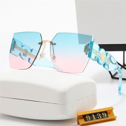 Fashion Rimless Sunglasses Transparent Material Frame Goggles Ladies Beach Shopping Sun Glass Men Driving Sun Glass 7 Colours Optional