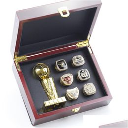 Solitaire Ring 6Pcs Chicagobl Backetball Team Champions Championship Ring Set With Wooden Box Trophy Souvenir Men Women Boy Fan Brithd Dhlal