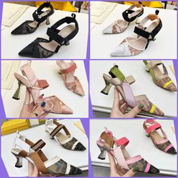 2023 Senior Designer Leather Women's Sandals Summer High Heels Fashion Beach Women's Slippers F Letter Slippers 35-42