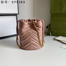 Модельеры Bag G Женщины пакеты на плече хорошая кожа мини -ведро мешок знаменитый шнурки для шнурки поперечный кузов кошелек