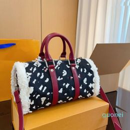 Wool Pillow Bag Women Crossbody Bags Plush Handbag Small Travel Bags Party Dinner Purse Fashion Shoulder Handbag