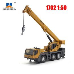 Diecast Model car Huina 1 50 Diecast Truck-mounted Crane Alloy Model Simulation Construction Vehicl Truck Boy Children Toys Birthday Gift for Kids 231124