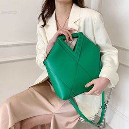 Totes Brand Inverted Triangle Handbags for Women High Quality Shoulder Bag Fashion Purse Crossbody Bag Designer Tote Bag Large Satchel