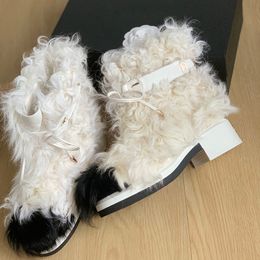 Womens Ankle Boots Designer Wool Lace-Up Casual Shoe Classic White Snow Boot Motorcycle Chelsea Booties 23ss F/W Outdoor Leisure Shoe For A Gifts With Dust Bags