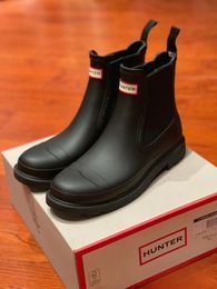 Designer Woman Shoe Shoe Sneaker Hunter Boot Impermeável não deslize Rain Galoshes Man Wellington Boots Wellies Sneaks Tamanho 35-42