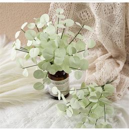 Decorative Flowers 12 Branches Fake White Green Arificial PE Eucalyptus For Wedding Decoration Maison Home Room Vases Decor Deco