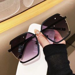 Sunglasses Ladies Small Frame Milk Tea White Classic Design Retro Face Sunscreen For Women