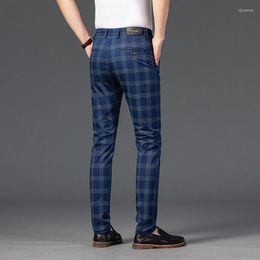 Men's Pants 2023 Men's Plaid Casual Fashion Sanding Slim Fit Elastic Trousers Male Brand Clothing Pleated Men