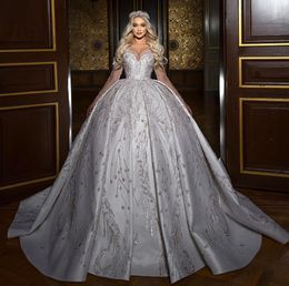 Elegant Ball Gown Wedding Dresses V Neck Long Sleeves Sequins Appliques Beaded Floor Length Ruffles 3D Lace Plus Size Zipper Bridal Gowns Plus Size Vestido de novia