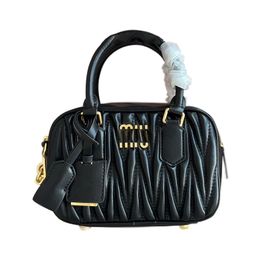 Fashion Soft Arcadie Matelasse Handbag Designer Bag Luxury Wander bag Casual Bowling Handbag Classic Sheepskin Bowling Shoulder Bag Genuine Leather Handbags