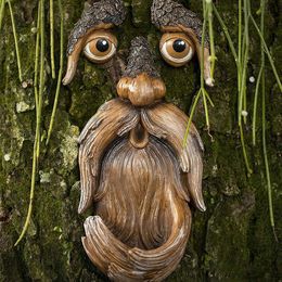 Garden Decorations Tree Essence Bird Feeder Creative Tree Pendant Garden Resin Ornaments Outdoor Bird Feeder Wall Door Window Decoration Crafts 231124