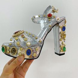 Sandals Luxury Crystal Pearl Embellished Platform Silver Flower Dec Ankle Strap Party Heels Bride Chunky Pumps