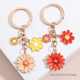 4pcs Keychains Cute Enamel Keychain Sunflower Key Ring Chrysanthemum Key Chains Souvenir Gifts For Women Girls Handbag Jewelry