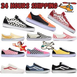 Designers shoes Old Skool Casual Canvas Shoes Triples Black White high low Slip on men woman Walking Jogging Breathable Fashion Outdoors Skateboard shoes