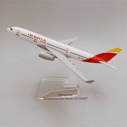 Aircraft Modle Alloy Metal Spain Air IBERIA A330 Airlines Aeroplane Model IBERIA Airbus 330 Diecast Plane Model w base Aircraft Kids Gifts 16cm 230426