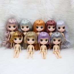Dolls ICY DBS Blyth doll middie 20cm Customised nude doll joint body different face Colourful hair and hand gesture as gift 1/8 doll 230426