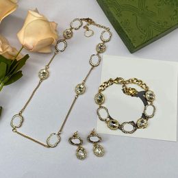 Designer Bracelets Womens Necklace Luxury Earrings Gold Earings Diamonds Necklaces Chain Tiger Bracelets Jewellery Letter Earring g 2304264D