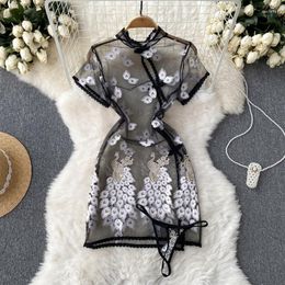 Casual Dresses Sexy Spicy Girls Floral Peacock Embroidery Mesh Spliced Cheongsam Dress Hollow Short Sleeve Sheath Split Gauze Vestidos