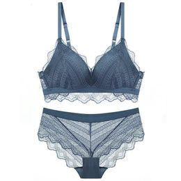 Bras Sets Lace Ultra Thin Triangle Cup Wireless Bra and Panties Set Deep v Lacy Underwear Girls Women Lingerie White Black Blue Purple 230426