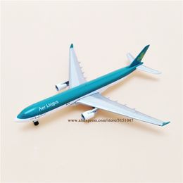 Aircraft Modle Alloy Metal Aeroplane Model Air Aer Lingus Airbus 330 A330 Airlines Airways Plane Model W Wheels Aircraft Gift 13cm 230426